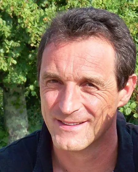 Daniel F.